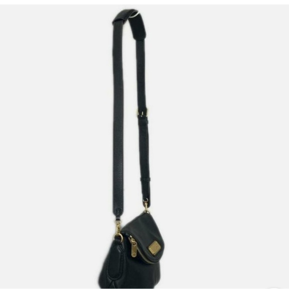 Marc by Marc Jacobs Black Leather Crossbody Bag - Picture 8 of 11